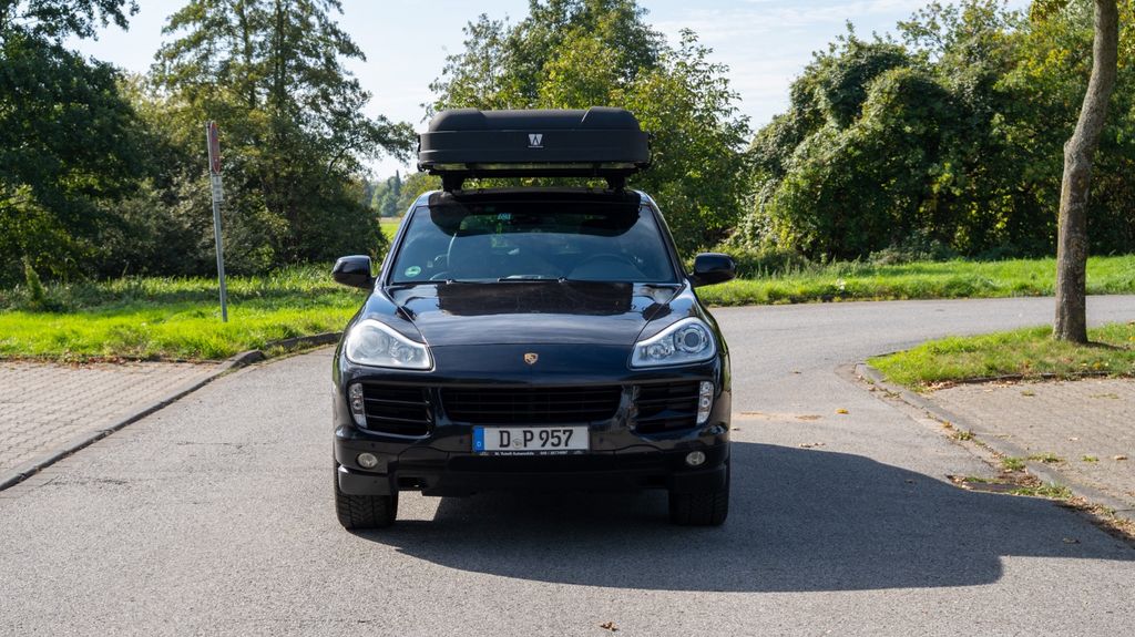 Porsche Cayenne 186.027 km 9.499 &euro; Düsseldorf 40217