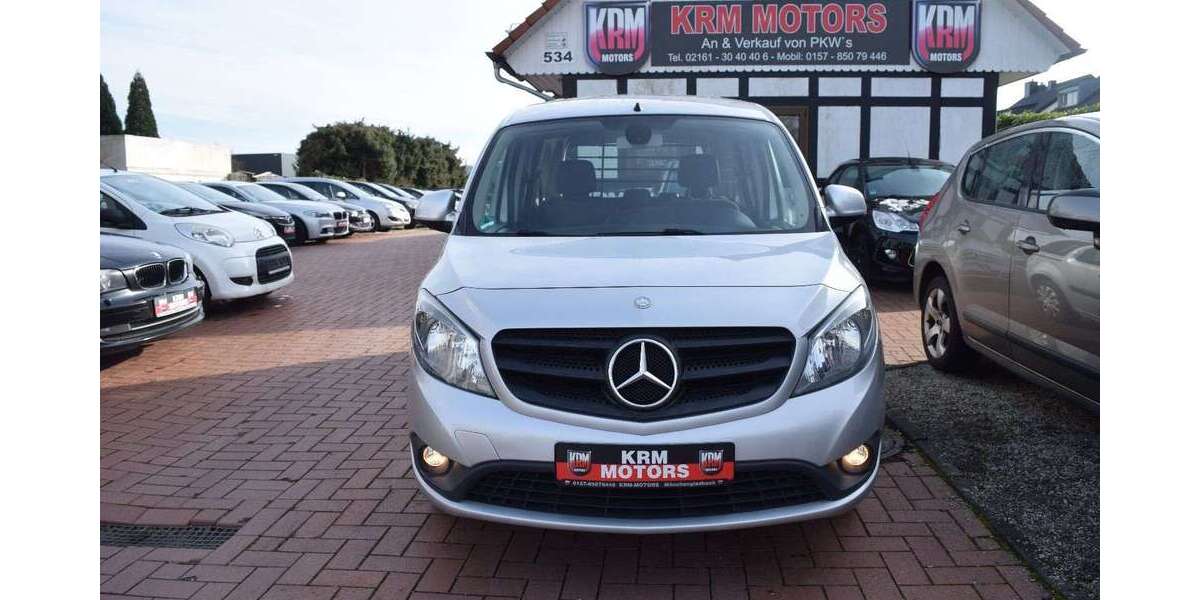 Mercedes-Benz Citan 182.000 km 7.490 &euro; Mönchengladbach 41066