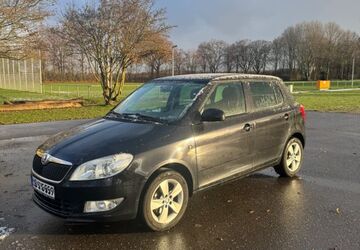 Skoda Fabia 197.000 km 3.300 &euro; Neuss 41472