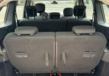 Dacia Lodgy 93.000 km 9.990 &euro; Remscheid 42899