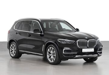 BMW X5 219.843 km 32.990 &euro; Düsseldorf 40597