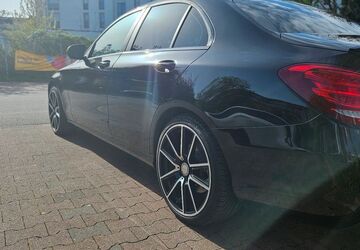 Mercedes-Benz C 220 288.000 km 13.995 &euro; Düsseldorf 40235
