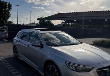 Opel Insignia 152.000 km 15.900 &euro; Düsseldorf 40468