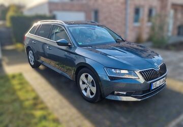 Skoda Superb 105.000 km 21.500 &euro; Viersen 41751