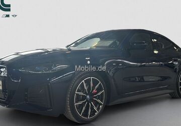 BMW i4 14.424 km 47.980 &euro; Düsseldorf 40549
