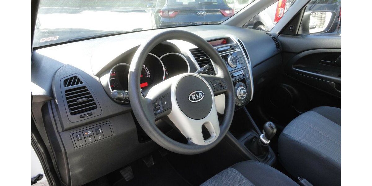 Kia Venga Vision 1,4 Klima SHZ Alu17+ Allwetter 2.Hd 96.000 km 4.950 &euro; Neuss 41462