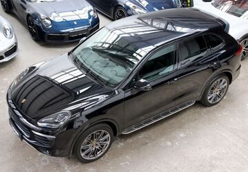 Porsche Cayenne 94.001 km 42.990 &euro; Düsseldorf 40237