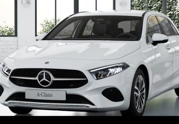 Mercedes-Benz A 180 9.900 km 37.990 &euro; Düsseldorf 40470