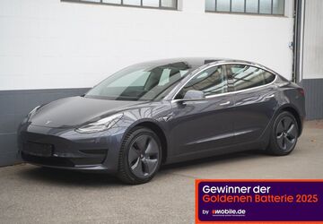 Tesla Model 3 104.728 km 18.650 &euro; Mönchengladbach 41236
