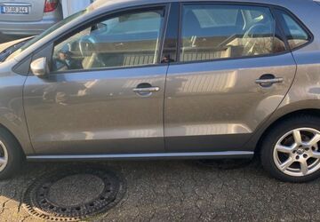 VW Polo 23.789 km 9.999 &euro; Düsseldorf 40470