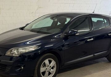 Renault Megane 116.400 km 4.400 &euro; Düsseldorf 40468