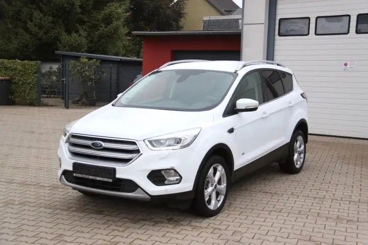 Ford Kuga 217.000 km 11.450 &euro; Velbert 42549