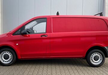 Mercedes-Benz Vito 70.000 km 11.900 &euro; Düsseldorf 40231