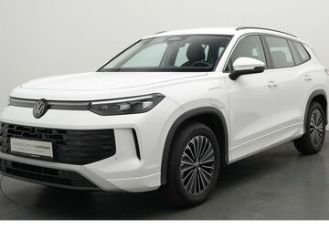 VW Tayron 25.631 km 41.480 &euro; Leverkusen 51379