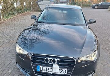 Audi A5 142.000 km 11.950 &euro; Düsseldorf 40229