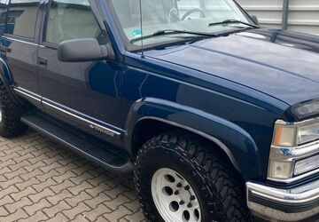 Chevrolet Tahoe 236.000 km 13.500 &euro; Oberhausen 46047