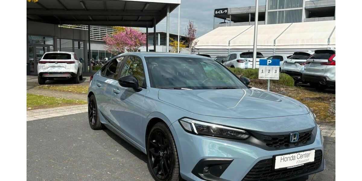 Honda Civic 13.700 km 32.980 &euro; Düsseldorf 40233