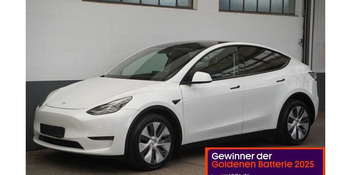 Tesla Model Y 101.556 km 29.150 &euro; Mönchengladbach 41236