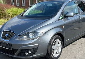 Seat Altea 111.000 km 5.900 &euro; Neuss 41460