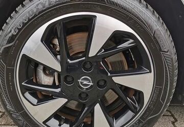 Opel Corsa 33.416 km 15.390 &euro; Mönchengladbach 41066