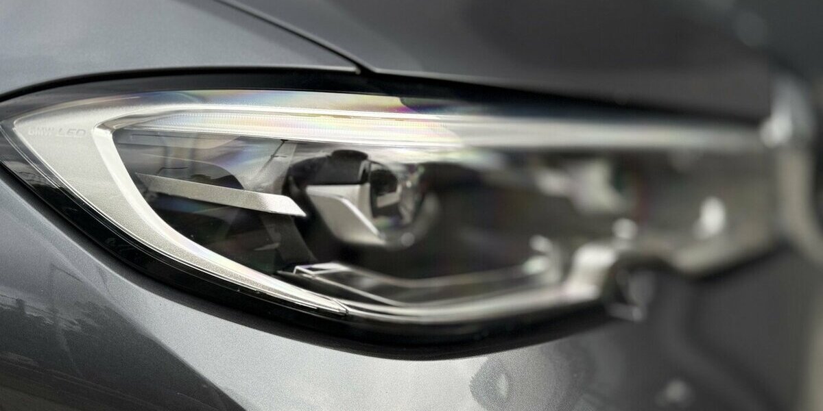 BMW 320d Advantage / Schiebedach / Navi / Keyless 94.000 km 26.290 &euro; Mönchengladbach 41066