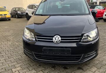 VW Sharan 213.347 km 18.900 &euro; Duisburg 47057