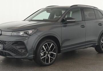 VW Tiguan 12.500 km 48.084 &euro; Düsseldorf 40233