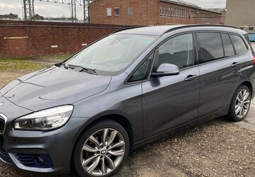 BMW 218d 140.000 km 15.100 &euro; Mönchengladbach 41061