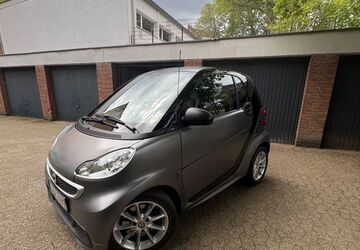 Smart ForTwo 55.000 km 8.200 &euro; Düsseldorf 40233