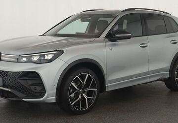 VW Tiguan 20.400 km 46.484 &euro; Neuss 41460