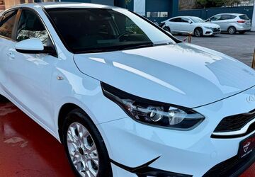 Kia ceed / Ceed 20.953 km 18.490 &euro; Düsseldorf 40589