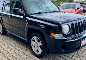 Jeep Patriot 177.920 km 7.800 &euro; Moers 47445