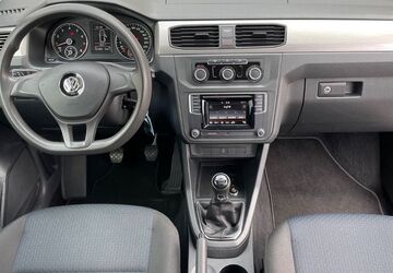 VW Caddy 121.000 km 11.999 &euro; Rommerskirchen 41569