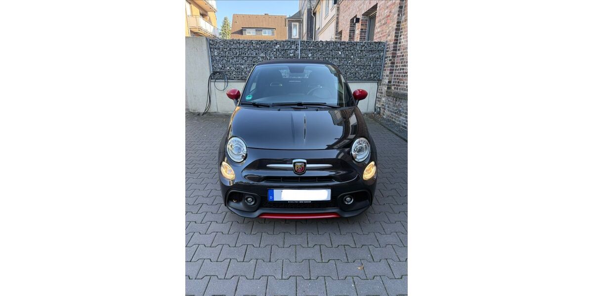 Abarth 595C 26.500 km 22.500 &euro; Düsseldorf 40597