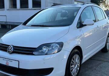 VW Golf 175.162 km 4.900 &euro; Düsseldorf 40233