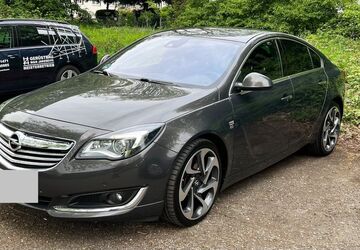 Opel Insignia 122.000 km 11.200 &euro; leverkusen 51373