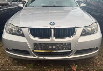 BMW 320 212.019 km 3.190 &euro; Mönchengladbach 41239