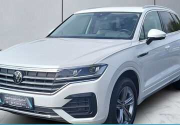 VW Touareg 29.479 km 55.990 &euro; Viersen 41751