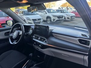 Suzuki Swift Comfort+ CVT Hybrid +Navi+Klimaauto.+ 5.489 km 20.490 &euro; Meerbusch 40667