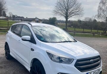 Ford Kuga 152.000 km 15.490 &euro; Erkrath 40699