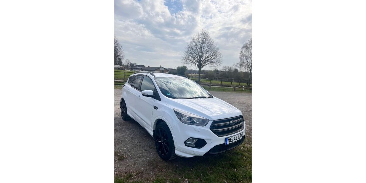 Ford Kuga 152.000 km 15.490 &euro; Erkrath 40699