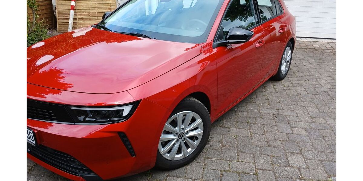 Opel Astra 28.000 km 19.990 &euro; Moers 47441