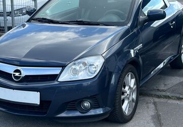 Opel Tigra 92.000 km 2.700 &euro; Hilden 40721