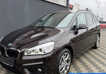 BMW 216 114.000 km 10.950 &euro; Duisburg 47259