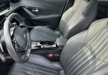 Peugeot 208 27.312 km 20.390 &euro; Neuss 41460