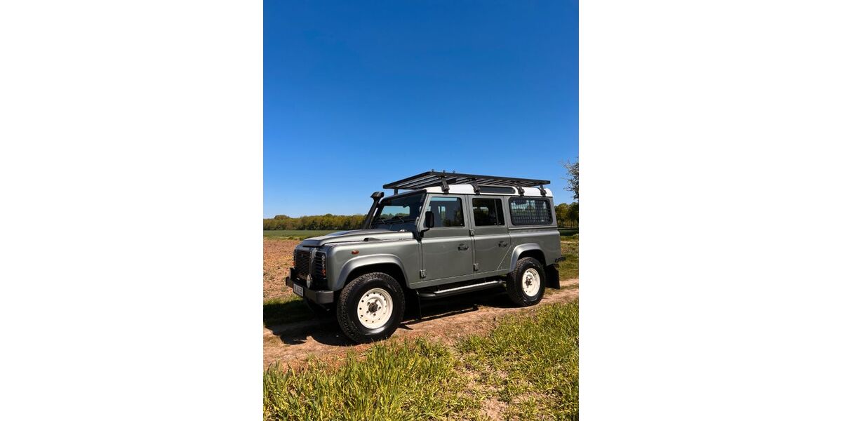 Land Rover Defender 92.000 km 55.900 &euro; Korschenbroich 41352