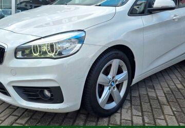 BMW 216 Active Tourer 118.103 km 9.500 &euro; Moers 47443