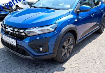 Dacia Sandero 2.000 km 17.950 &euro; Krefeld 47799