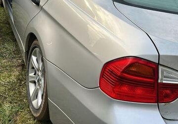 BMW 320 175.000 km 2.700 &euro; Düsseldorf 40476