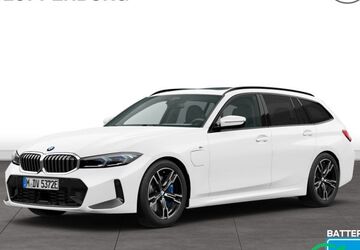 BMW 330 27.715 km 47.845 &euro; Duisburg 47053